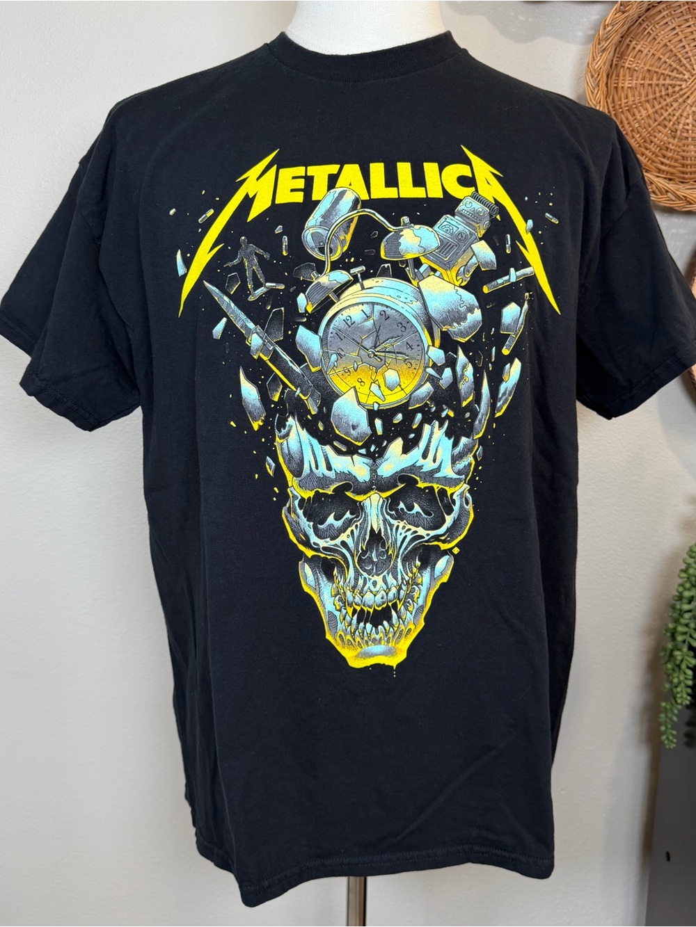 METALLICA M72 World Tour 23 ‘24 Broken Clock Skull Concert Tour Dates T-Shirt XL